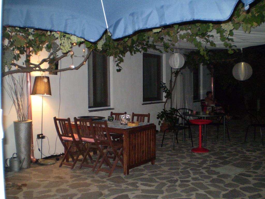 Bed and Breakfast Il Giardino Di Emilio Marrùbiu Pokój zdjęcie